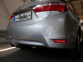 Carlig remorcare Toyota Corolla