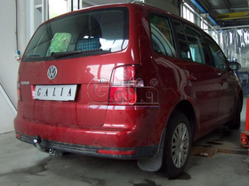 Carlig remorcare Volkswagen Touran