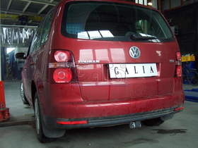 Carlig remorcare Volkswagen Touran